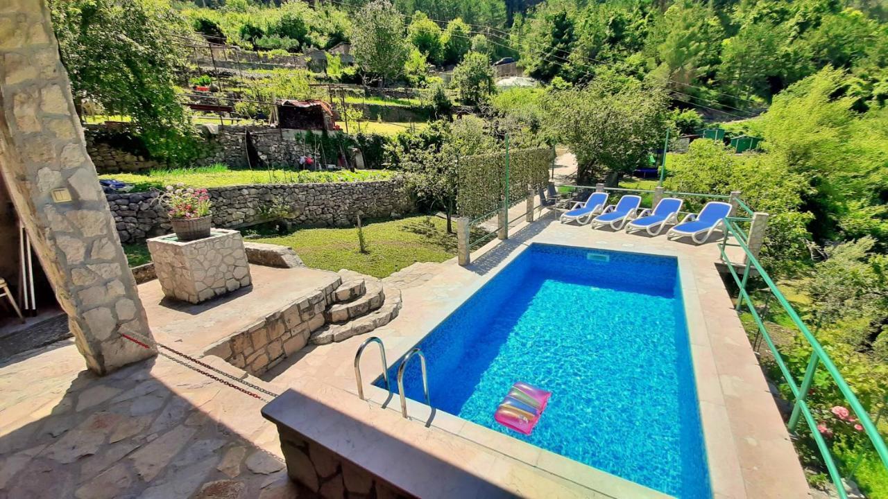 Holiday Home With A Private Pool Podspilje  Exterior foto