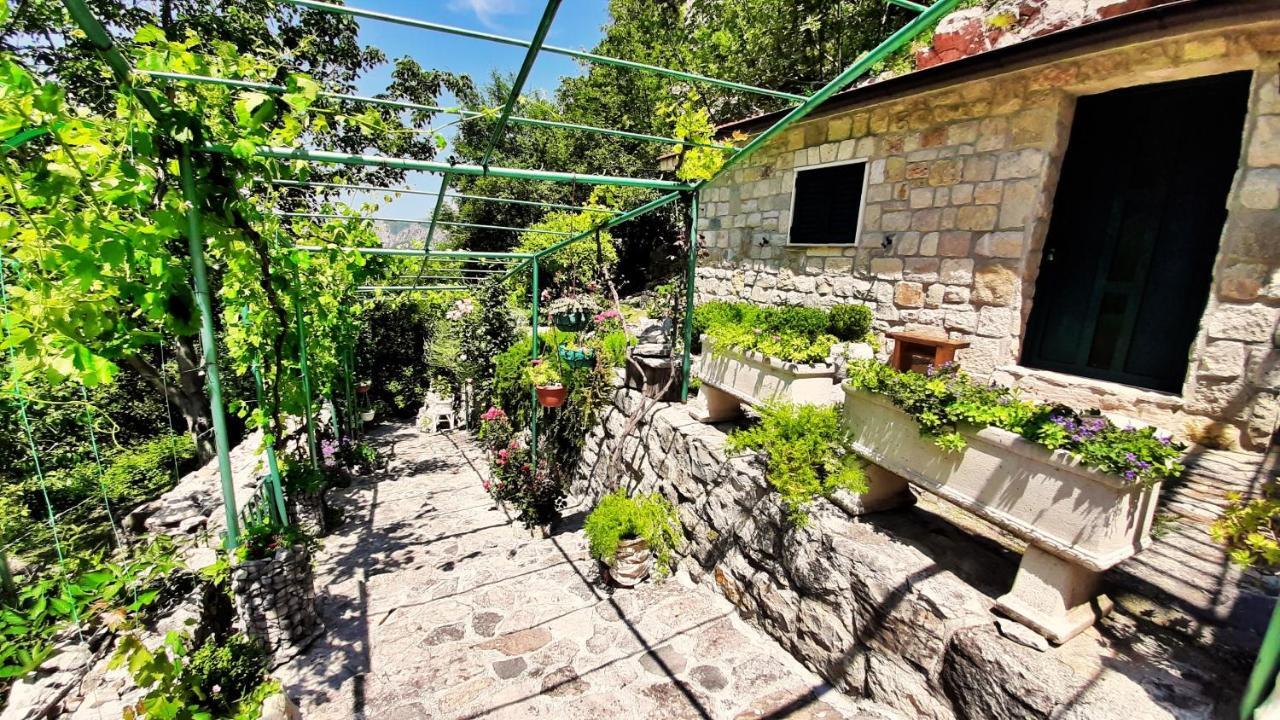Holiday Home With A Private Pool Podspilje  Exterior foto